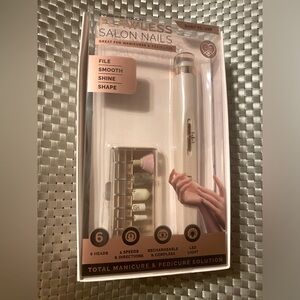 Flawless Salon Nails Manicure & Pedicure Tool